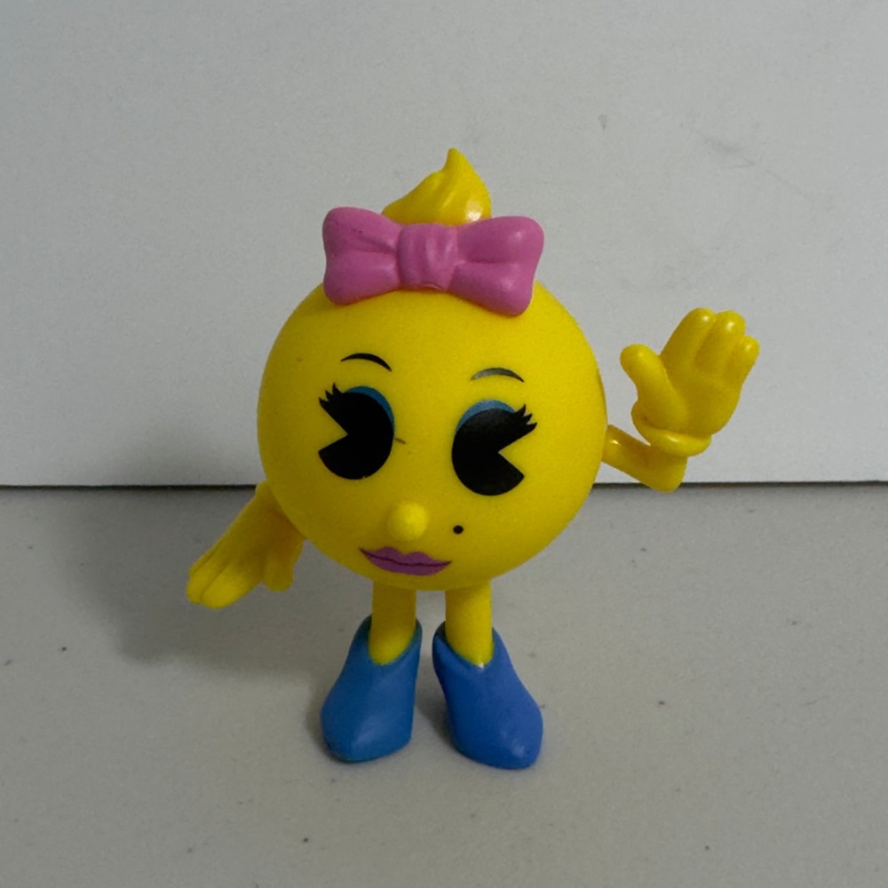 Funko Mystery Minis Ms. Pac-Man Figure 2.5" Retro Arcade Gaming Vinyl Yellow